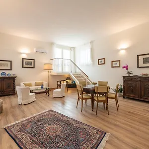 Palazzo Merello Bed & Breakfast
